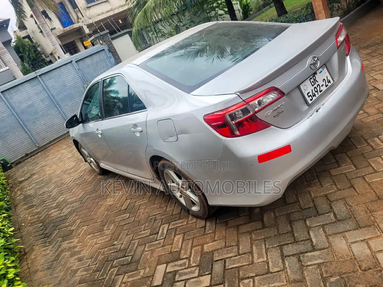 Toyota Camry 2013 Silver