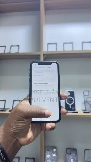 Apple iPhone XR 64 GB Black