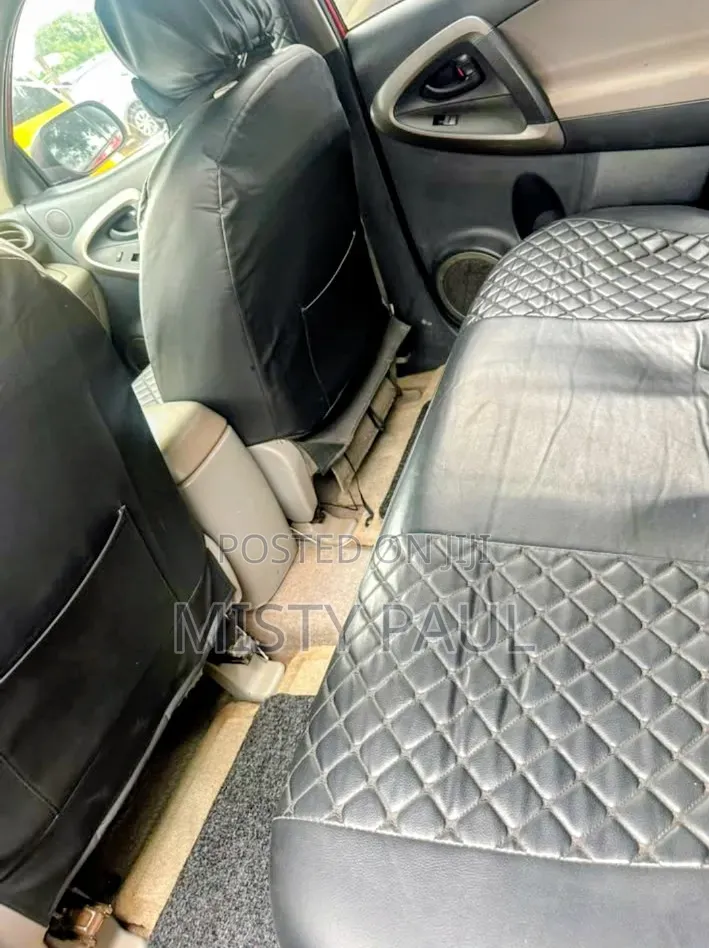 Toyota RAV4 2008 Red