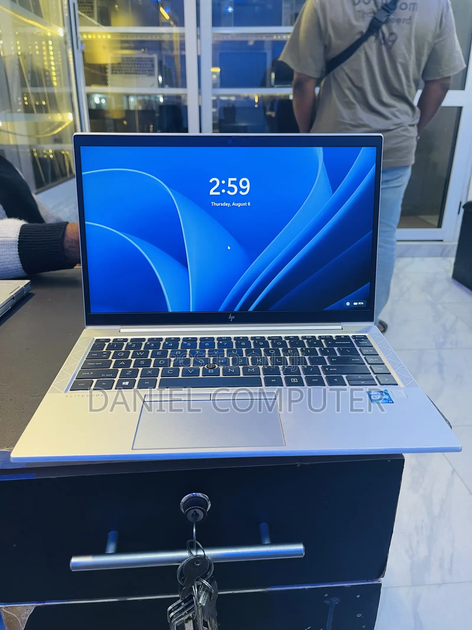 Laptop HP EliteBook 840 G8 16GB Intel Core i7 SSD 512GB