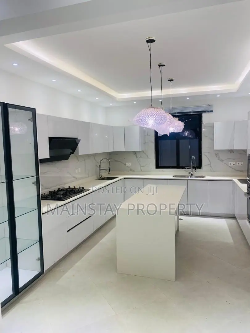 4bdrm Duplex in Mainstay Estates, Spintex for sale