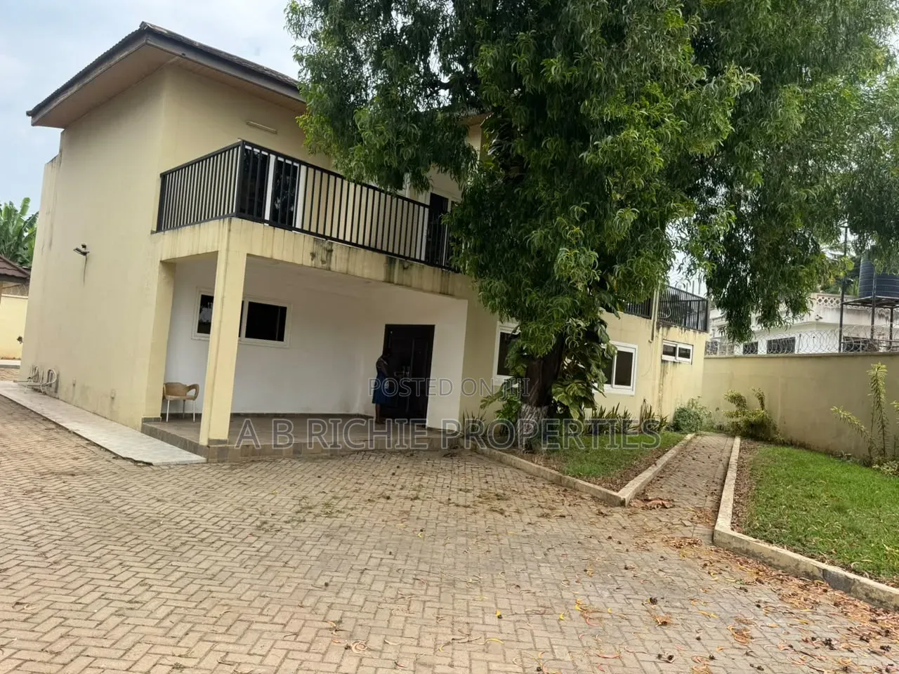 4bdrm House in Ab Richie Properties, US Embassy Area for rent