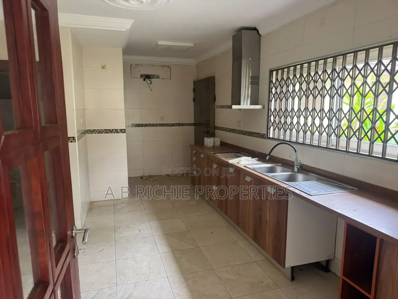 4bdrm House in Ab Richie Properties, US Embassy Area for rent