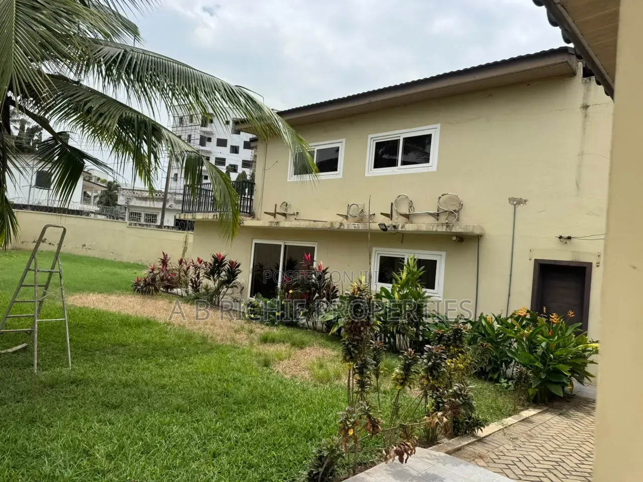 4bdrm House in Ab Richie Properties, US Embassy Area for rent