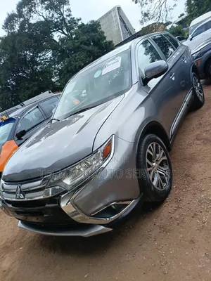 Mitsubishi Outlander 2017 Gray