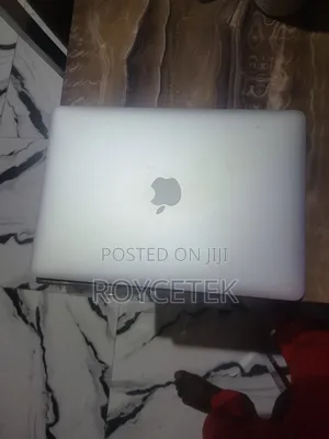 Laptop Apple MacBook Air 2015 4GB Intel Core i5 SSD 128GB