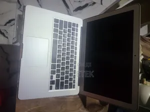 Laptop Apple MacBook Air 2015 4GB Intel Core i5 SSD 128GB