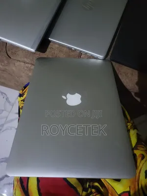 Laptop Apple MacBook Air 2015 4GB Intel Core i5 SSD 128GB