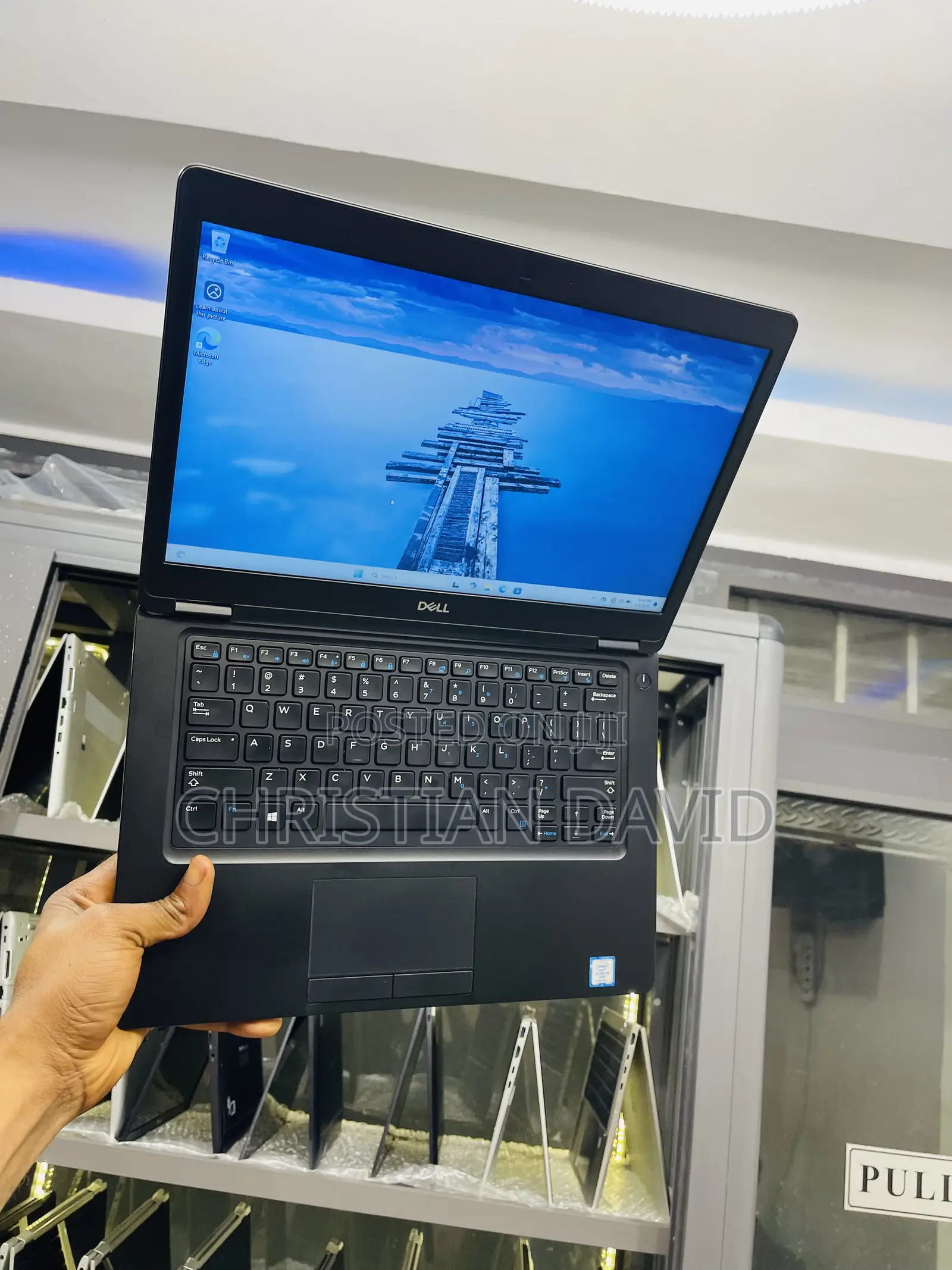 Laptop Dell Latitude 5491 8GB Intel Core i5 SSD 256GB