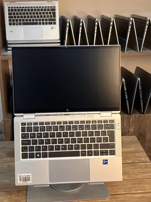 Laptop HP EliteBook x360 1030 G8 16GB Intel Core i7 SSD 512GB