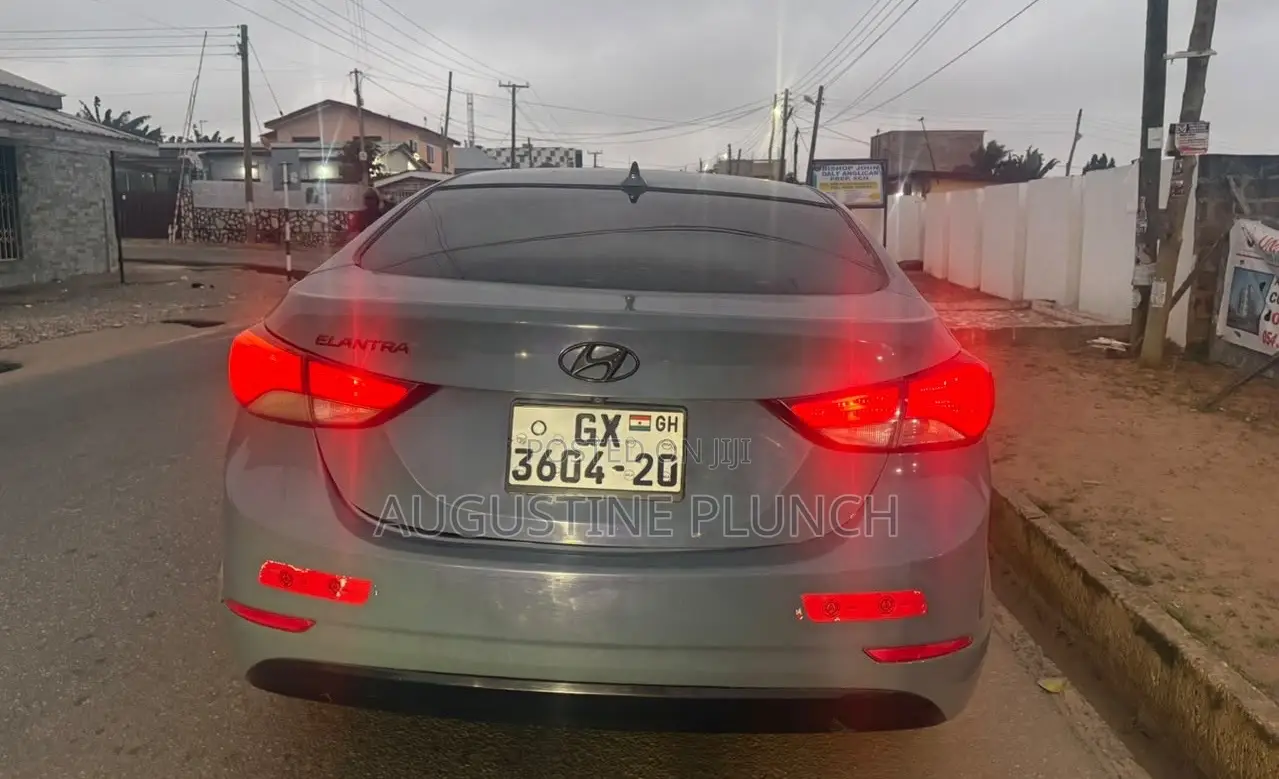 Hyundai Elantra 2015 Gray