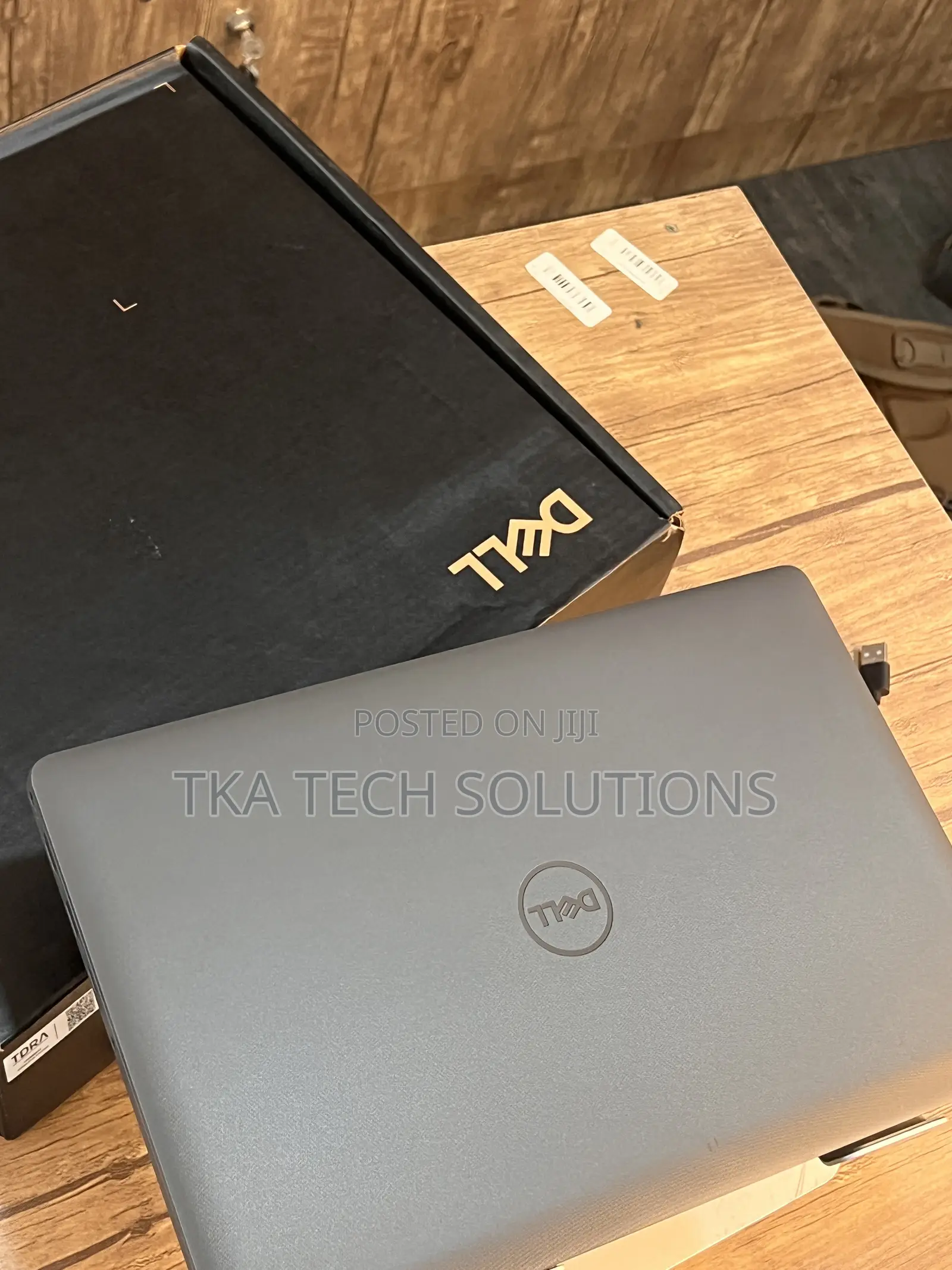 New Laptop Dell Latitude 3520 16GB Intel Core i7 SSD 512GB