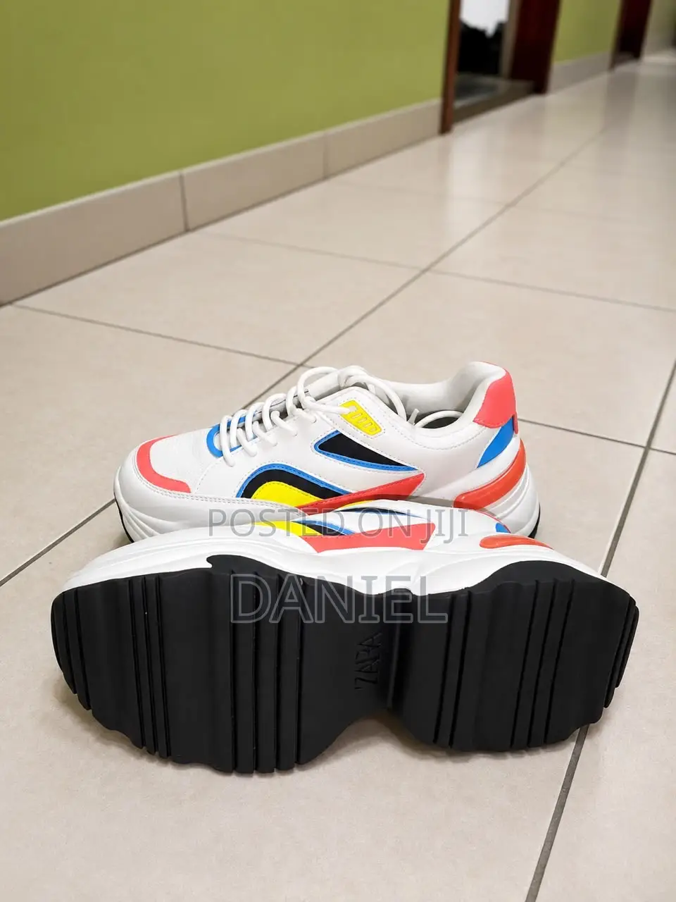 Zara Sneaker