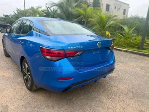 Nissan Sentra SV 2022 Blue