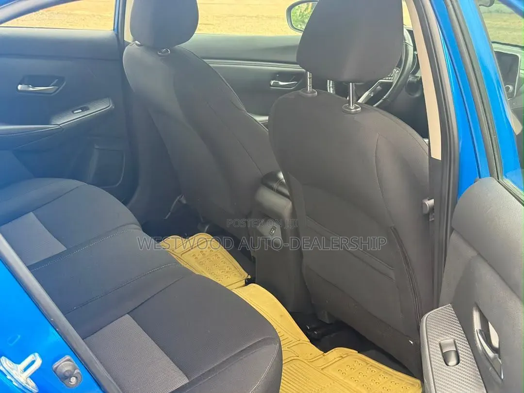 Nissan Sentra SV 2022 Blue