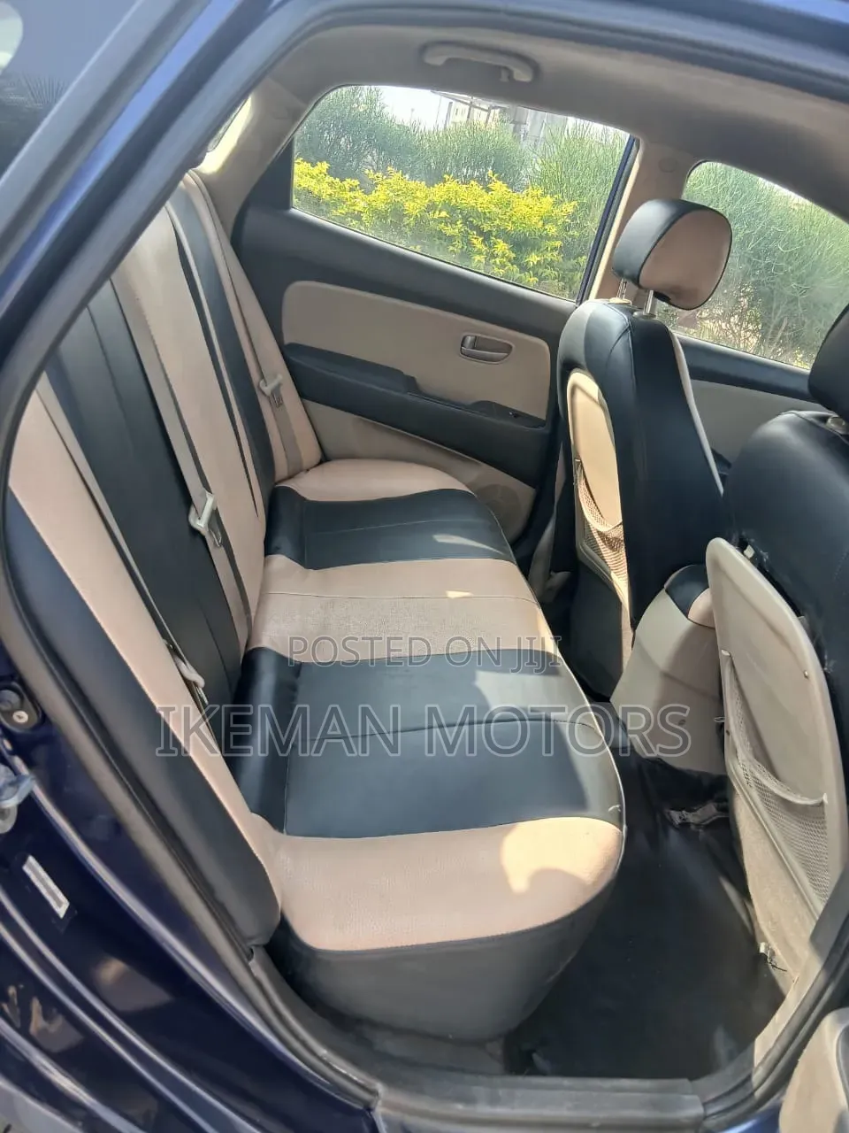 Hyundai Elantra 2010 Blue