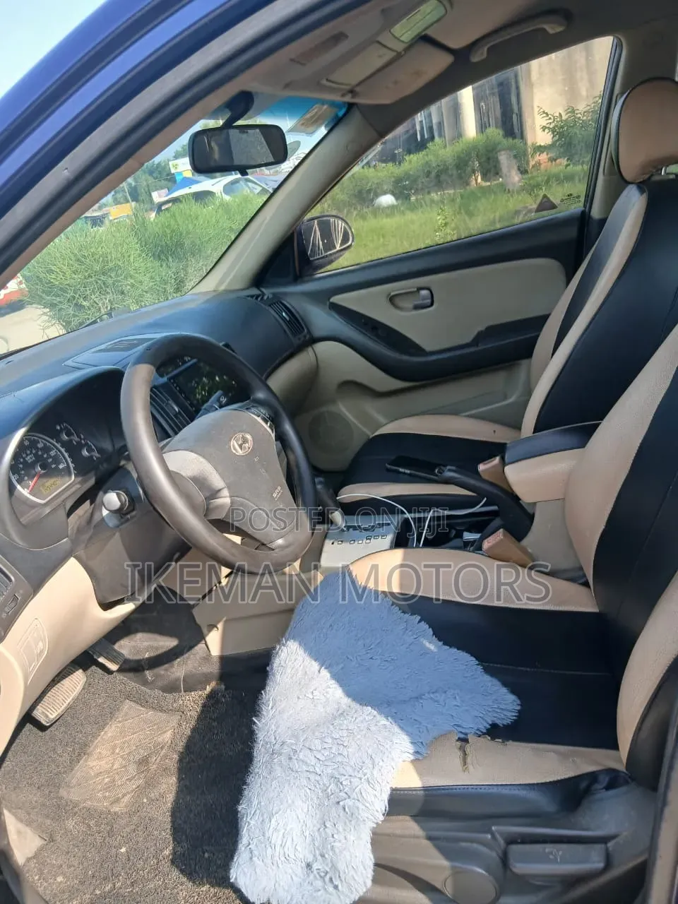 Hyundai Elantra 2010 Blue