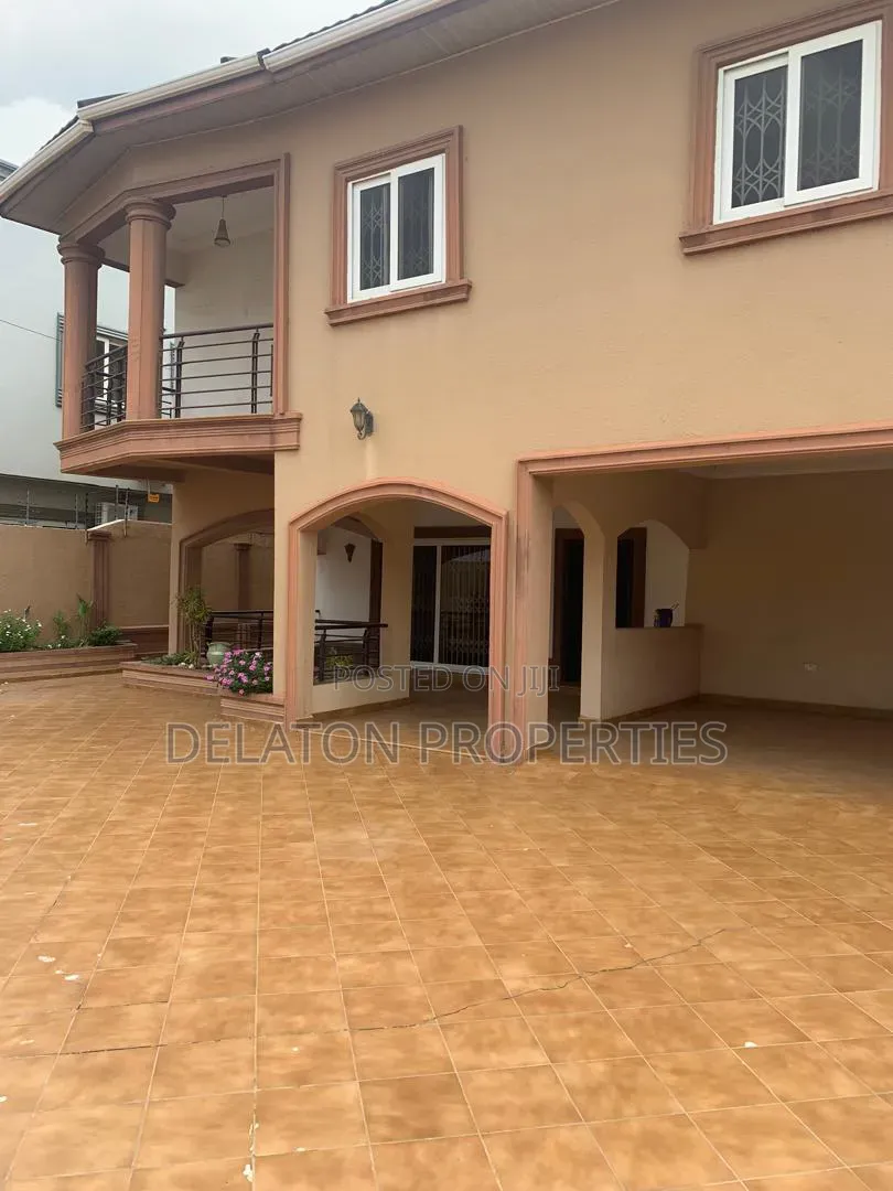 4bdrm House in Airport Residential Area for rent