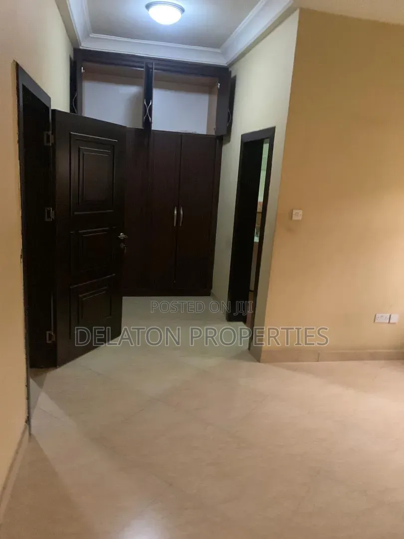 4bdrm House in Airport Residential Area for rent