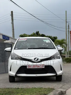 Toyota Vitz 1.3 FWD 3dr 2014 White