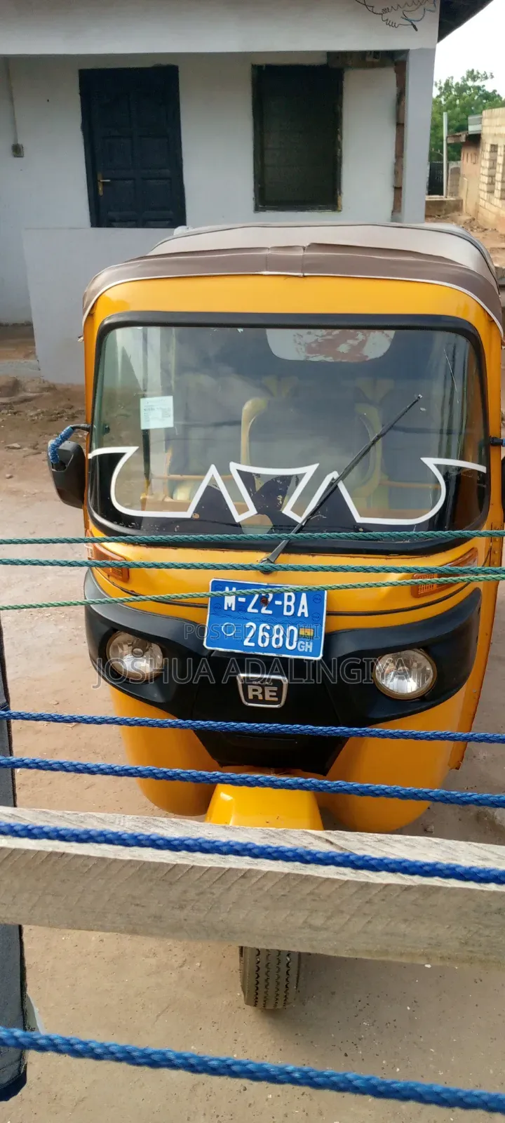 Tricycle 2022 Yellow