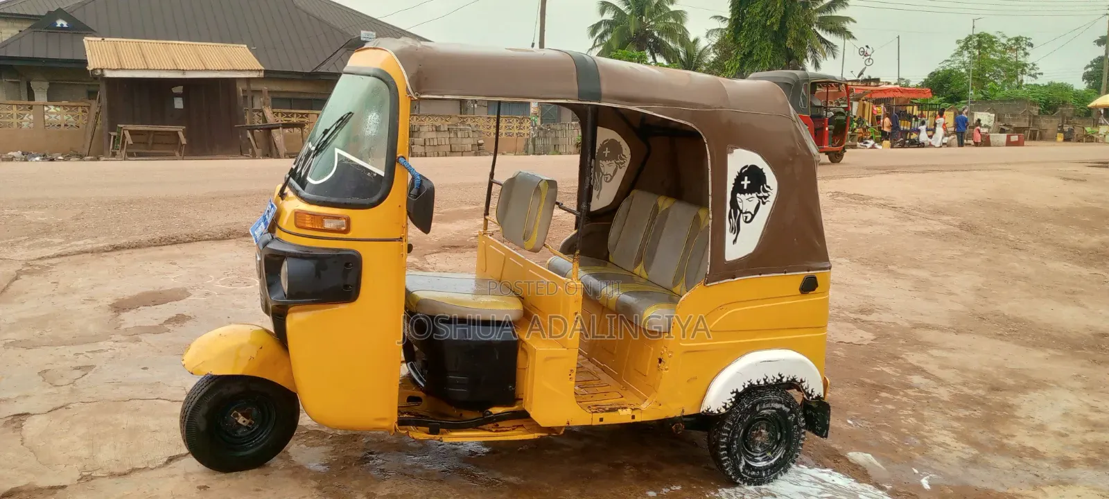 Tricycle 2022 Yellow