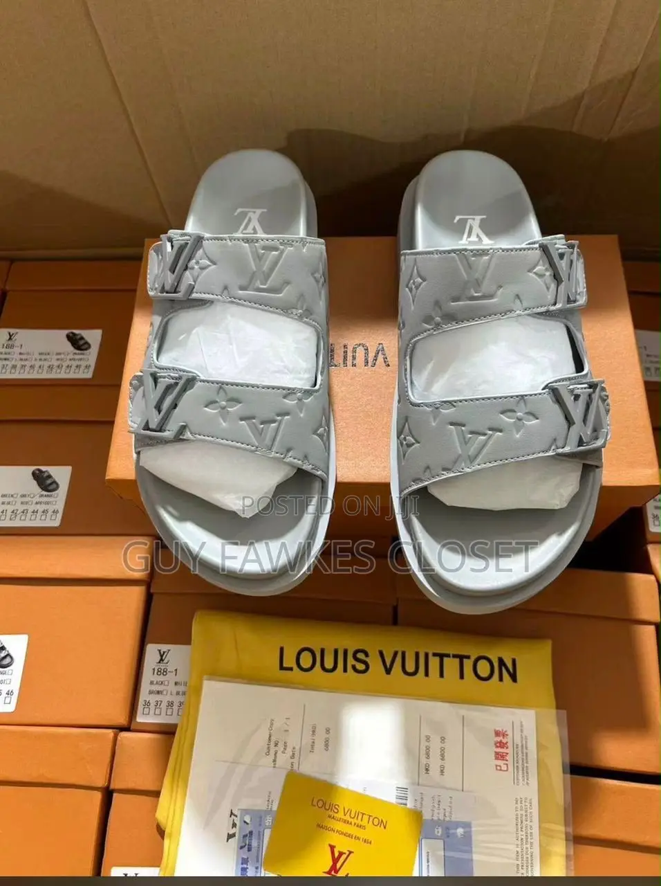 Louis Vuitton Slippers