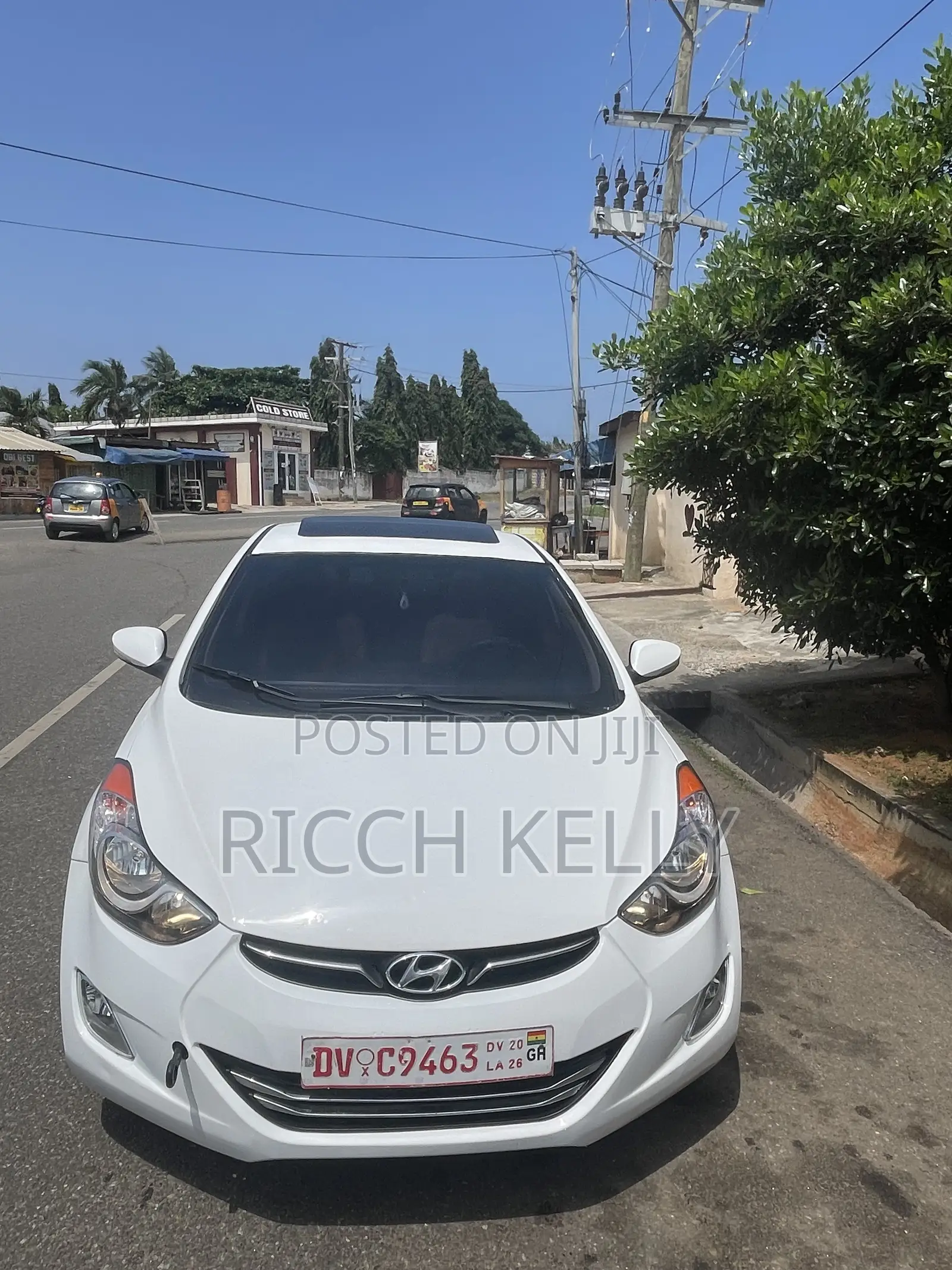Hyundai Elantra Limited Sedan FWD (1.8L 4cyl 6A) 2013 White