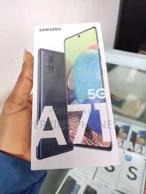 New Samsung Galaxy A71 128 GB Blue