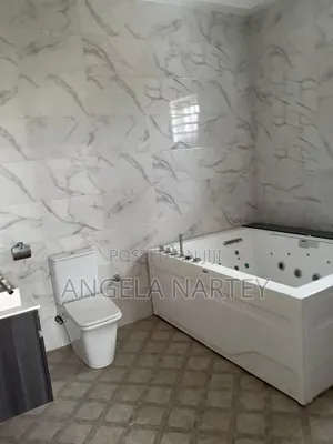 4bdrm House in Community 17 Lashibi, Accra Metropolitan for sale