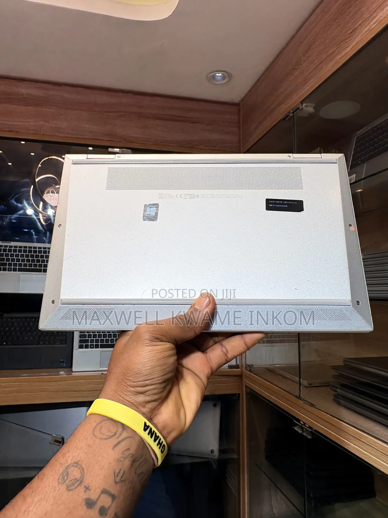 Laptop HP EliteBook 1040 G8 16GB Intel Core i7 SSD 512GB