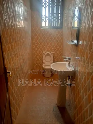 Furnished 4bdrm Apartment in Richmoni Estate, Kumasi Metropolitan