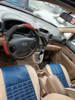 Kia Rondo 2012 Red