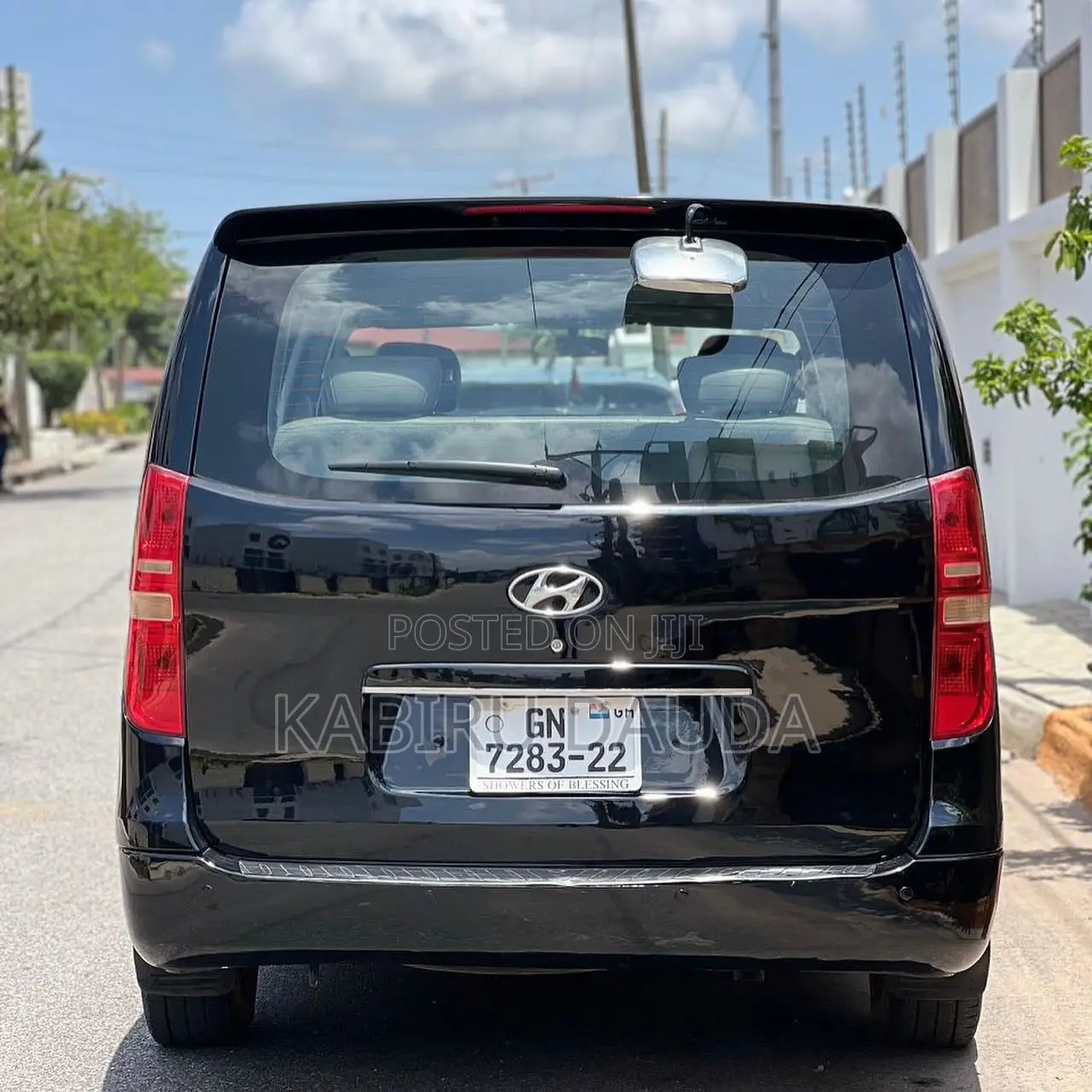 Hyundai Starex 2010 Black
