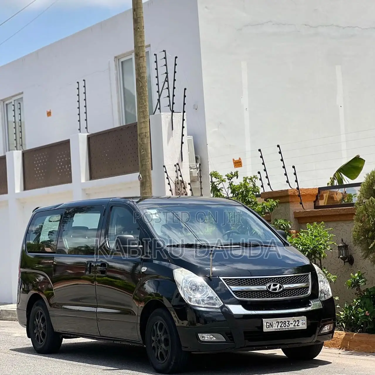 Hyundai Starex 2010 Black