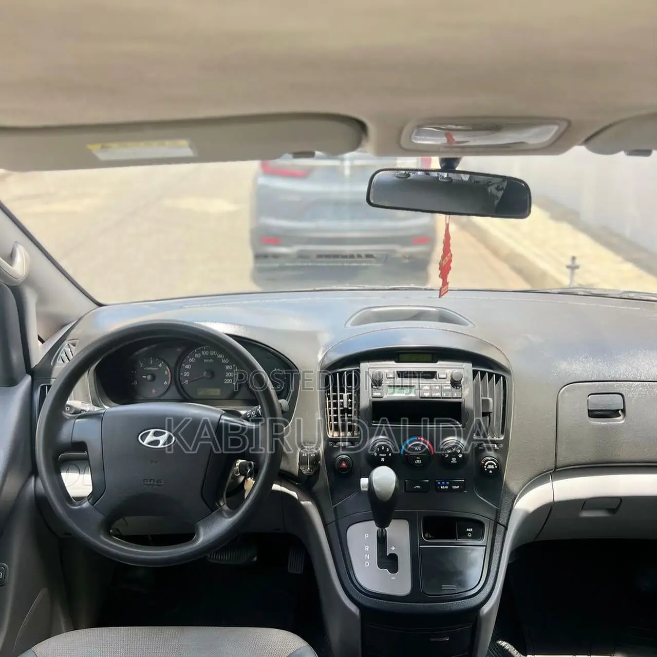 Hyundai Starex 2010 Black