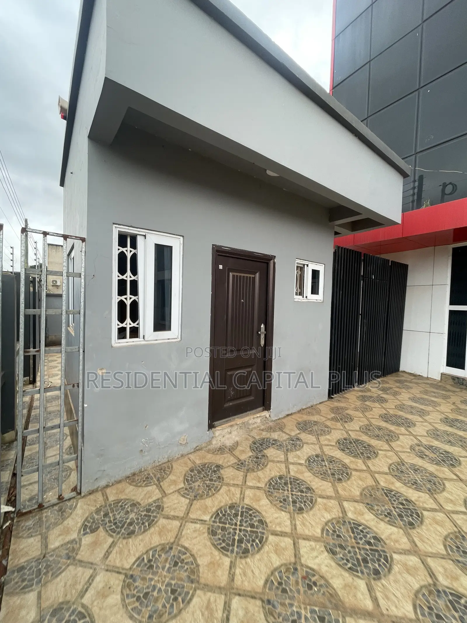 For Rent – Prime Mixed-Use Property at Amrahia (Dodowa Road)