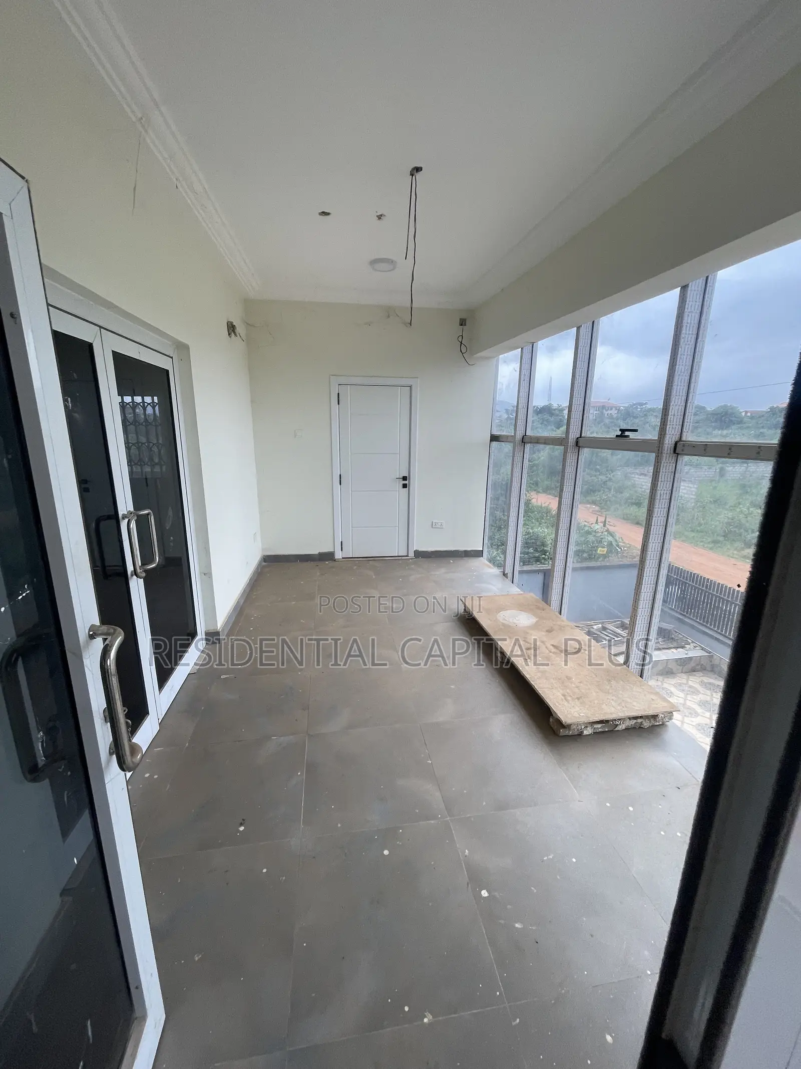 For Rent – Prime Mixed-Use Property at Amrahia (Dodowa Road)