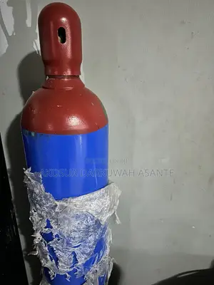 Oxygen Cylinder