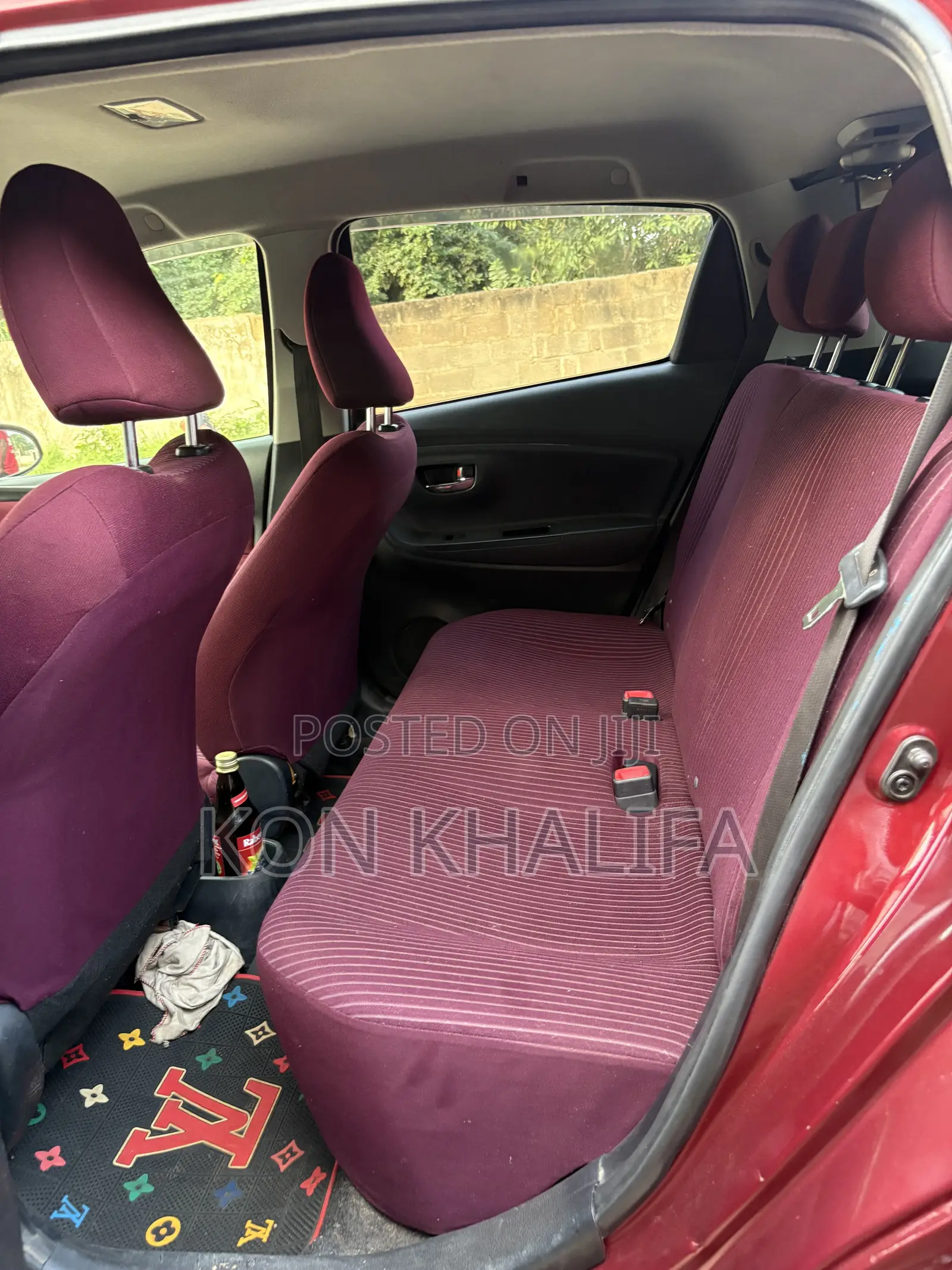 Toyota Vitz 1.3 FWD 5dr 2015 Brown