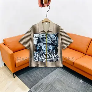Men’s Graphic Print Front Zip Short Sleeve Shirt