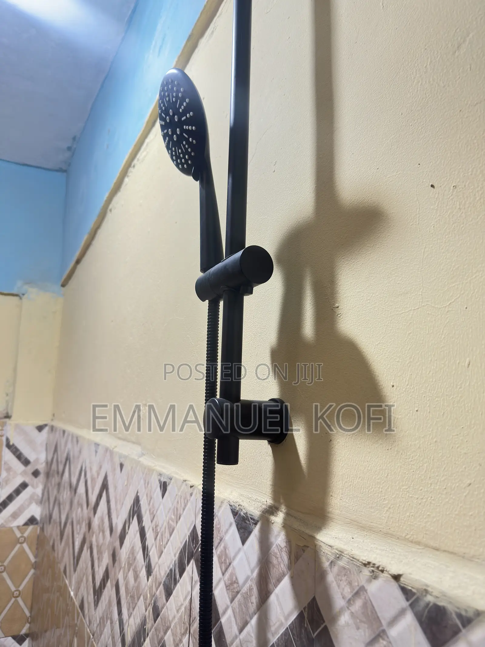 1bdrm Apartment in Adenta, Housing Down for rent