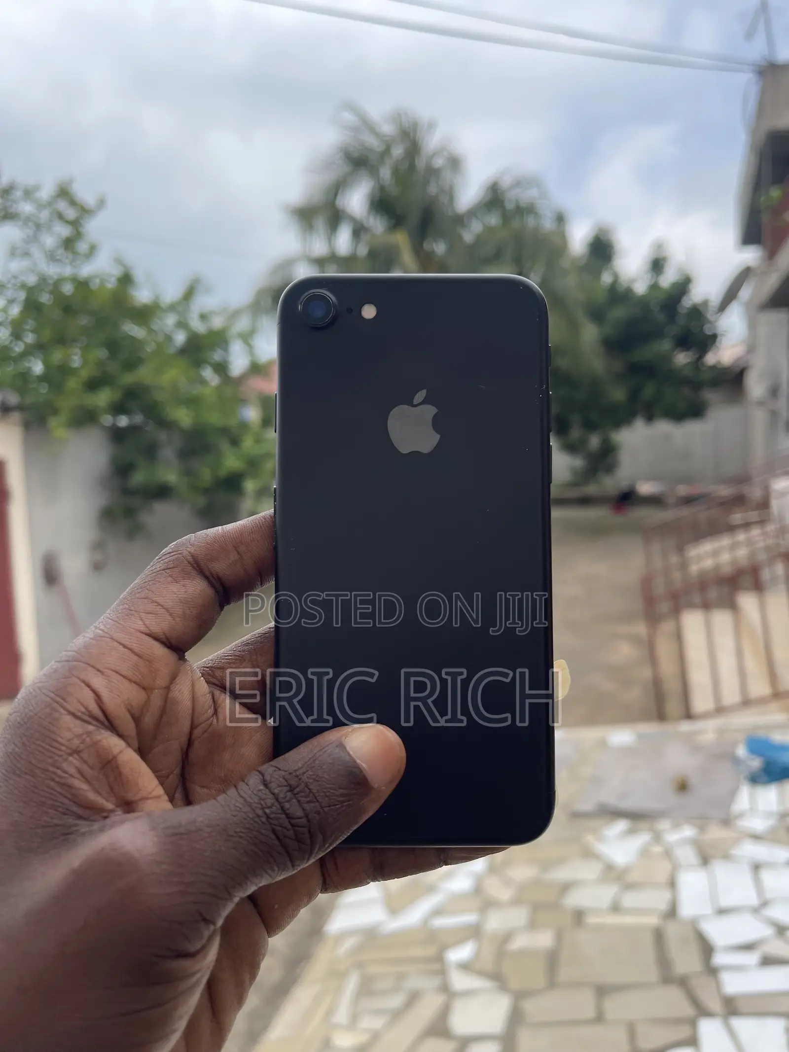 Apple iPhone 7 32 GB Black