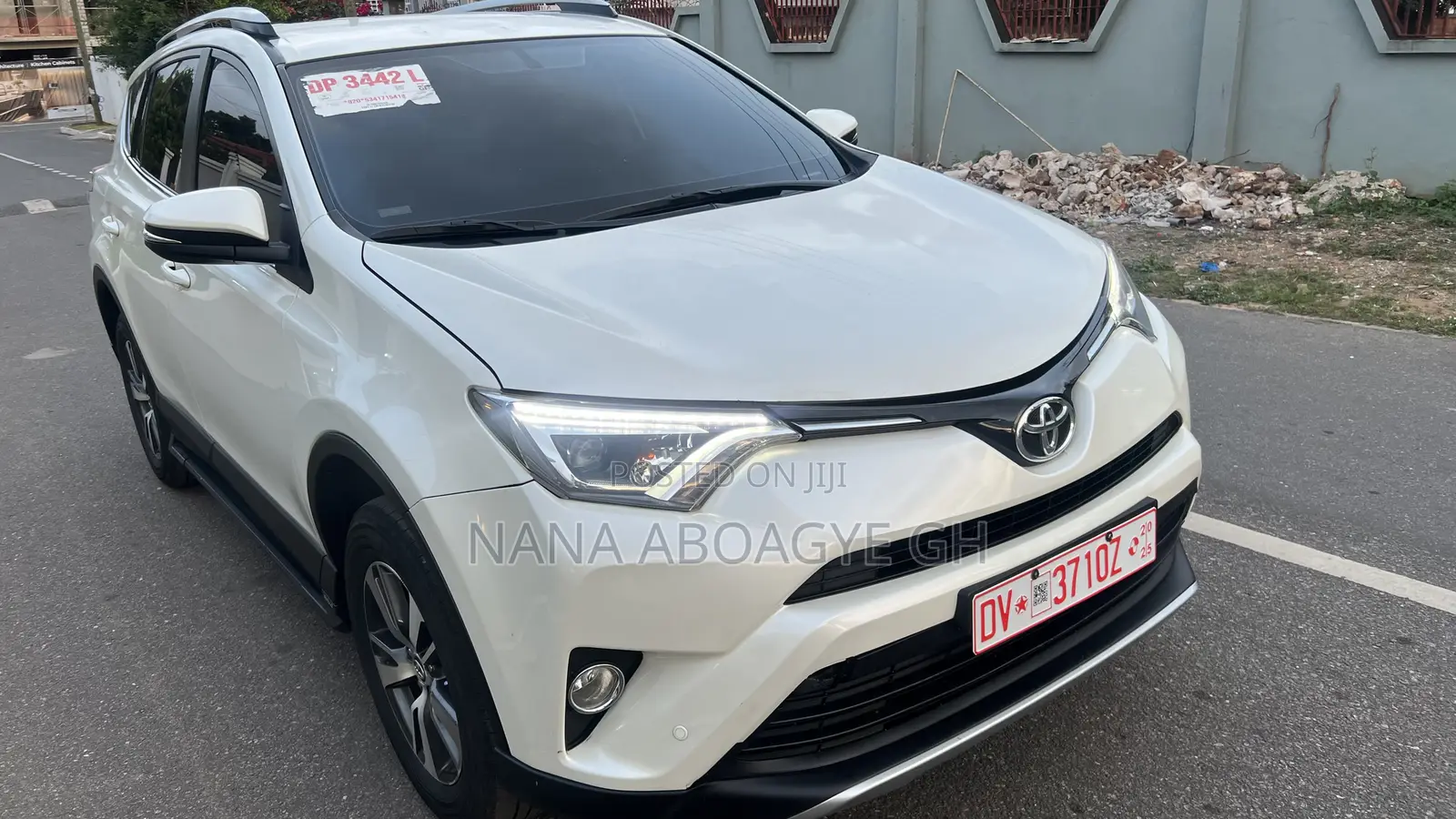 Toyota RAV4 2018 White