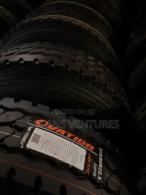 Vehicle (Truck/4x4/Saloon/Forklift) Tyres