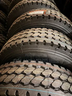 Vehicle (Truck/4x4/Saloon/Forklift) Tyres