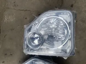 Jeep Liberty Headlight Pair