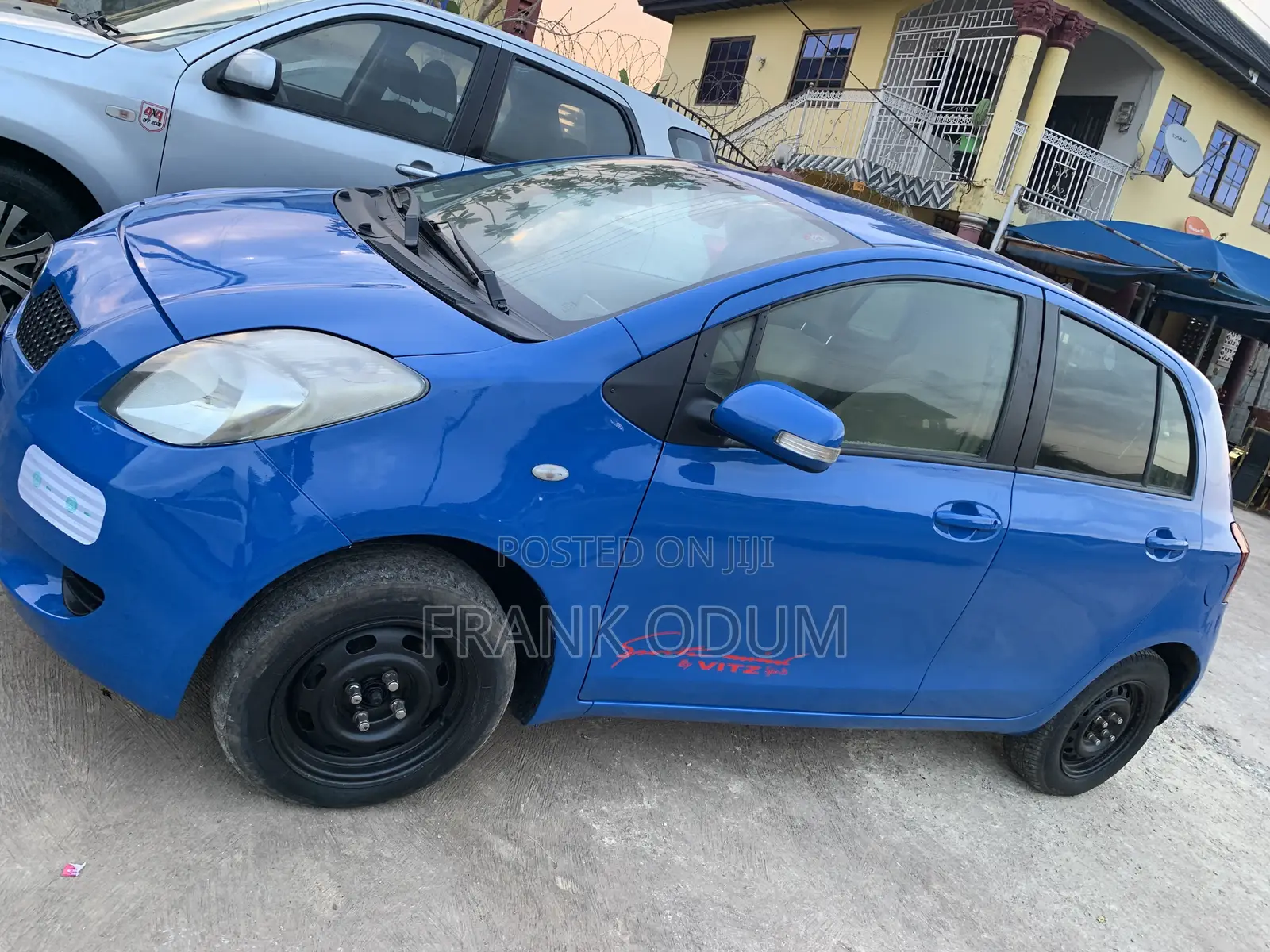 Toyota Vitz 1.3 AWD 3dr 2010 Blue