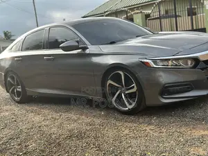 Honda Accord 2018 Gray