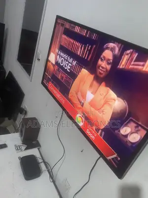 A Very Nice Home Used LG Full Digital 42 Inches TV for Sale